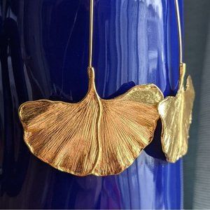 Ginkgo biloba earrings in gold color. New Leaf earings III NEW
